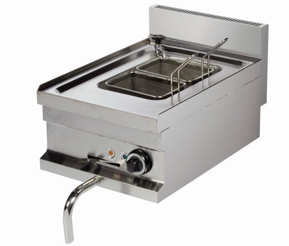 PASTA COOKERS